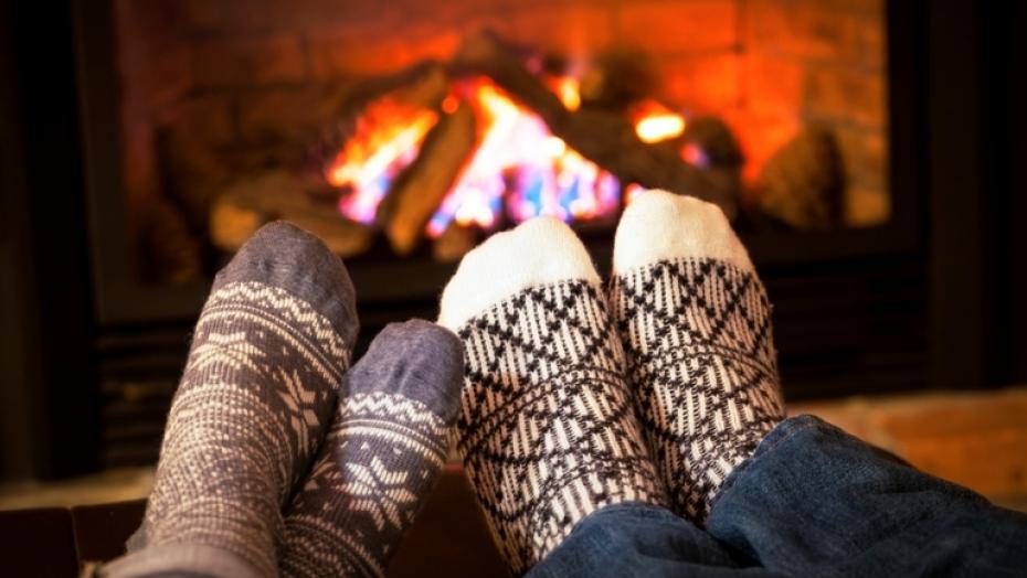 176623353 Feet Warming By Fireplace 176623353 Feet Warming By Fireplace