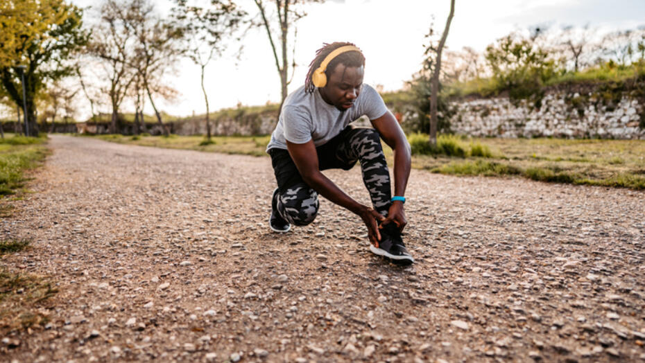 Man preparing to run Man preparing to run