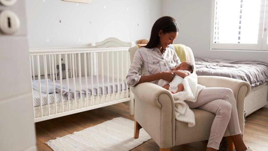 Thinkstockphotos 670930570 Pregnant Mom Crib Room Thinkstockphotos 670930570 Pregnant Mom Crib Room