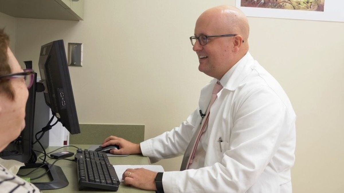 Ochsner Doctor with Patient