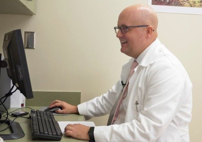 Ochsner Doctor with Patient