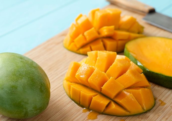 How to cut a mango