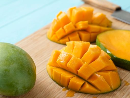 How to cut a mango