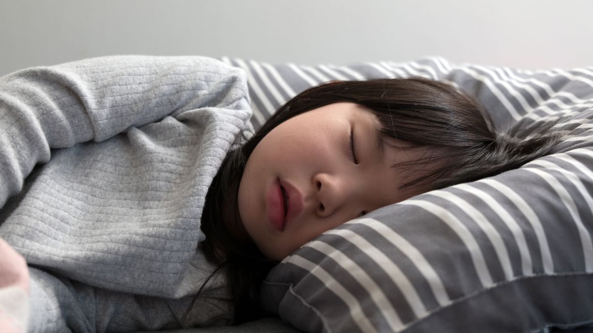 Sleep apnea in children sleeping child
