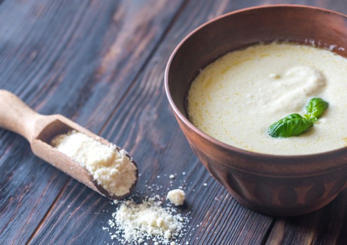 Alfredo sauce in a bowl