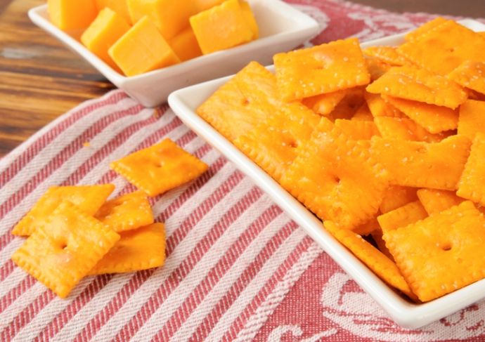 Cheeze-Its crackers in bowls
