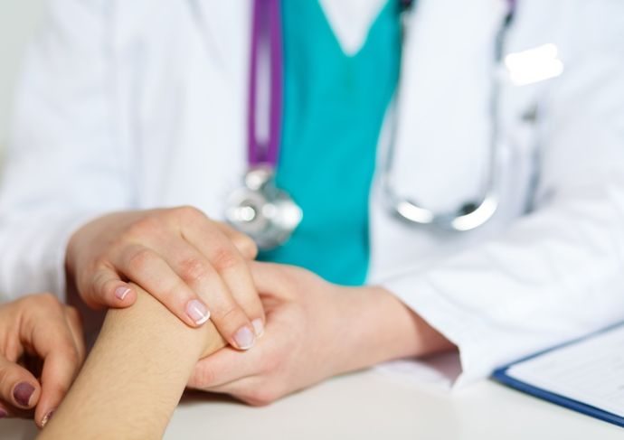 Thinkstockphotos 478695774 Doctor Supporting Patient