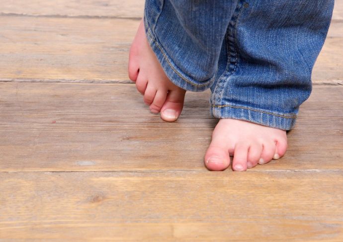 Thinkstockphotos 480186623 Toe Walking