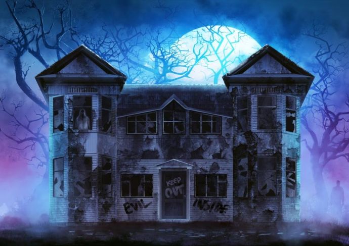 Thinkstockphotos 481231906 Haunted House