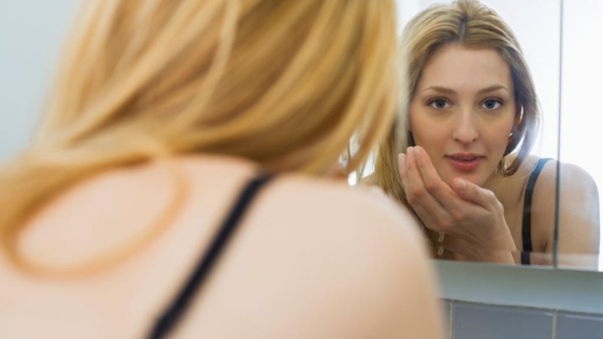 Thinkstockphotos 76765618 Thyroid Cancer