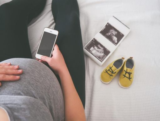 Thinkstockphotos 675068336 Digital Pregnancy