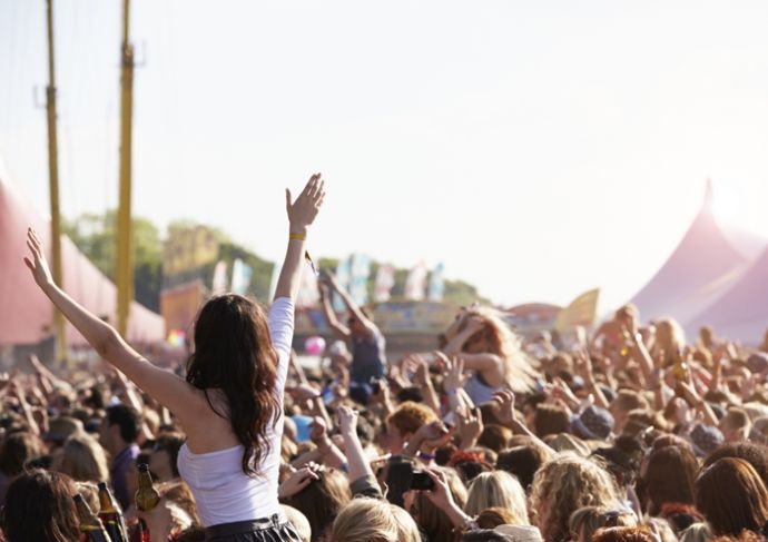 festival goers in the sunshine