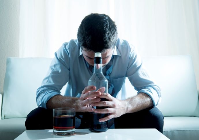 Alcoholenema Thinkstockphotos 504083323