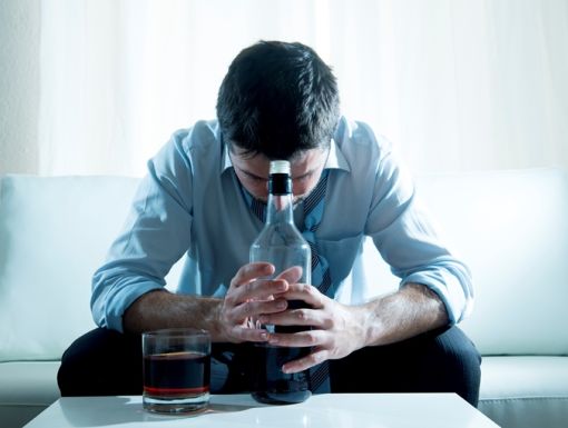 Alcoholenema Thinkstockphotos 504083323