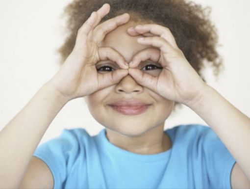 94787363 Little Girl Eye Goggles