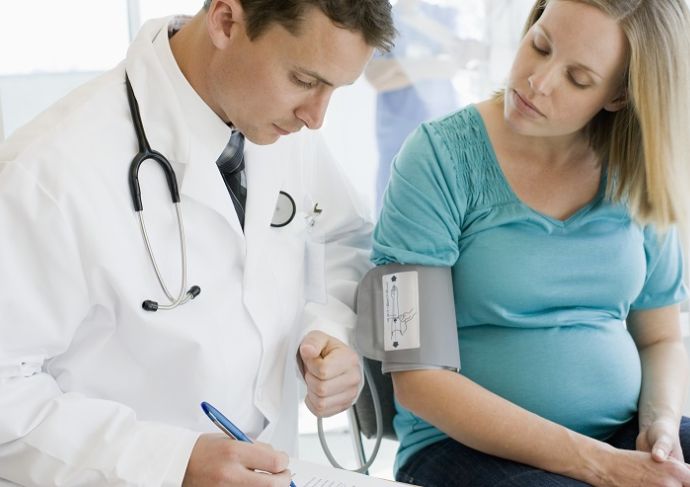 86502330 Pregnant Examined By Doctor