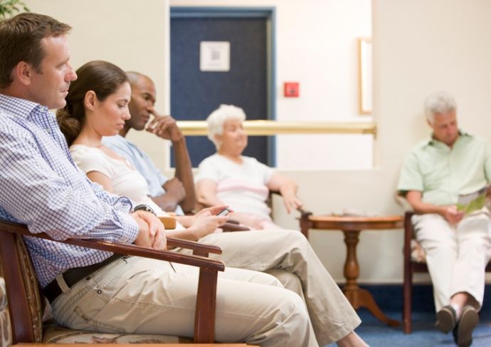 84469759 Waiting Room