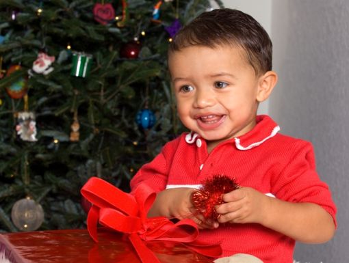 149210690 Tot Opening Christmas Gift