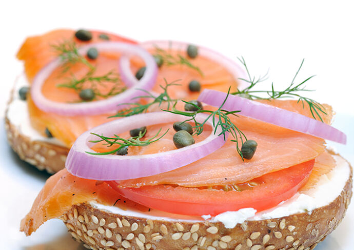 146900402 Bagel With Lox