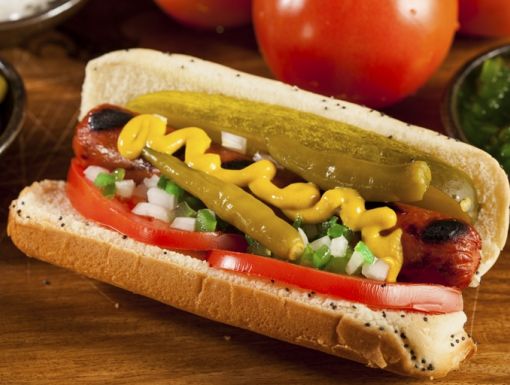 183563868 Hot Dog Chicago Style