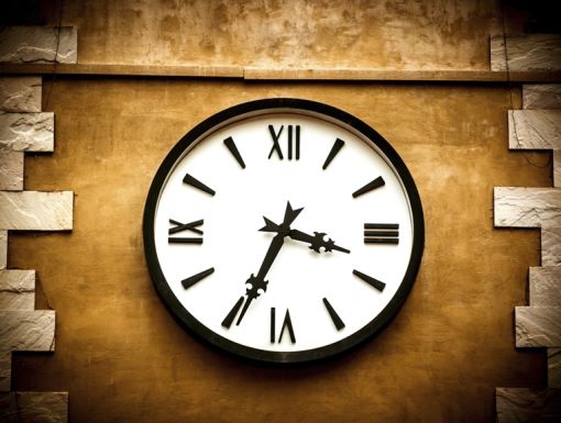 Antique Clock Daylight Savings Time