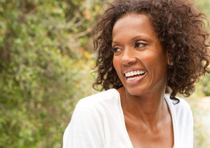 Woman in menopause who uses hormone replacement therapy