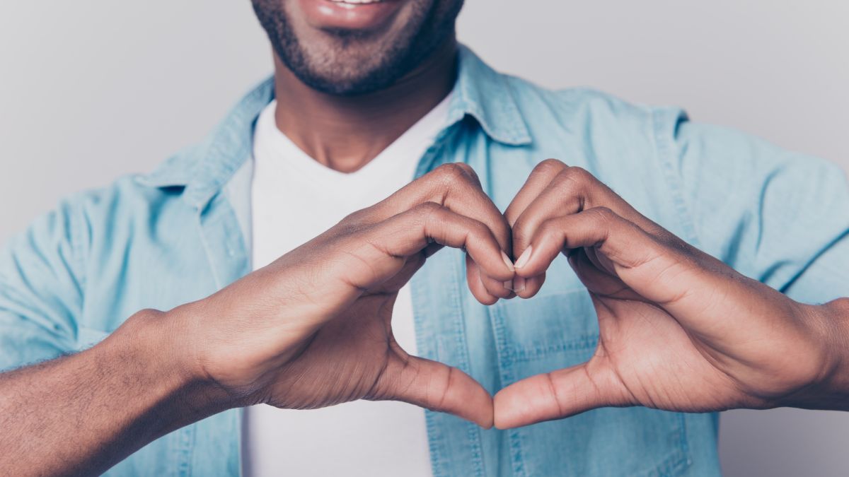 Gettyimages 925447366 Hands Heart