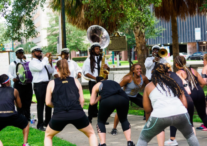 Shanda Leading Move Ya Brass Class
