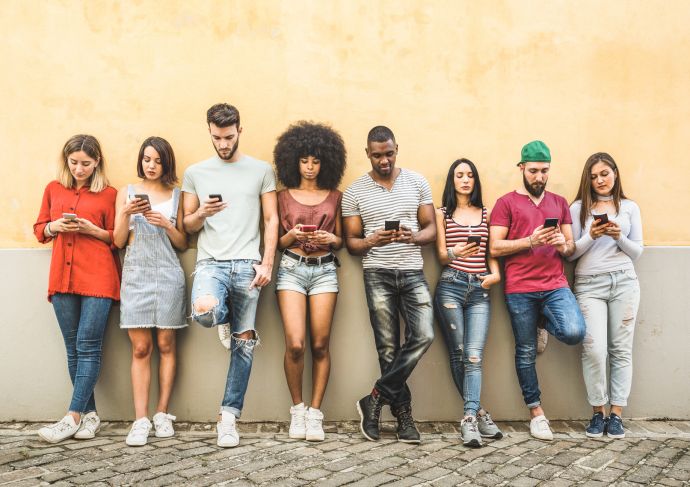 Getty Images 1092747784 Millennials on Phones