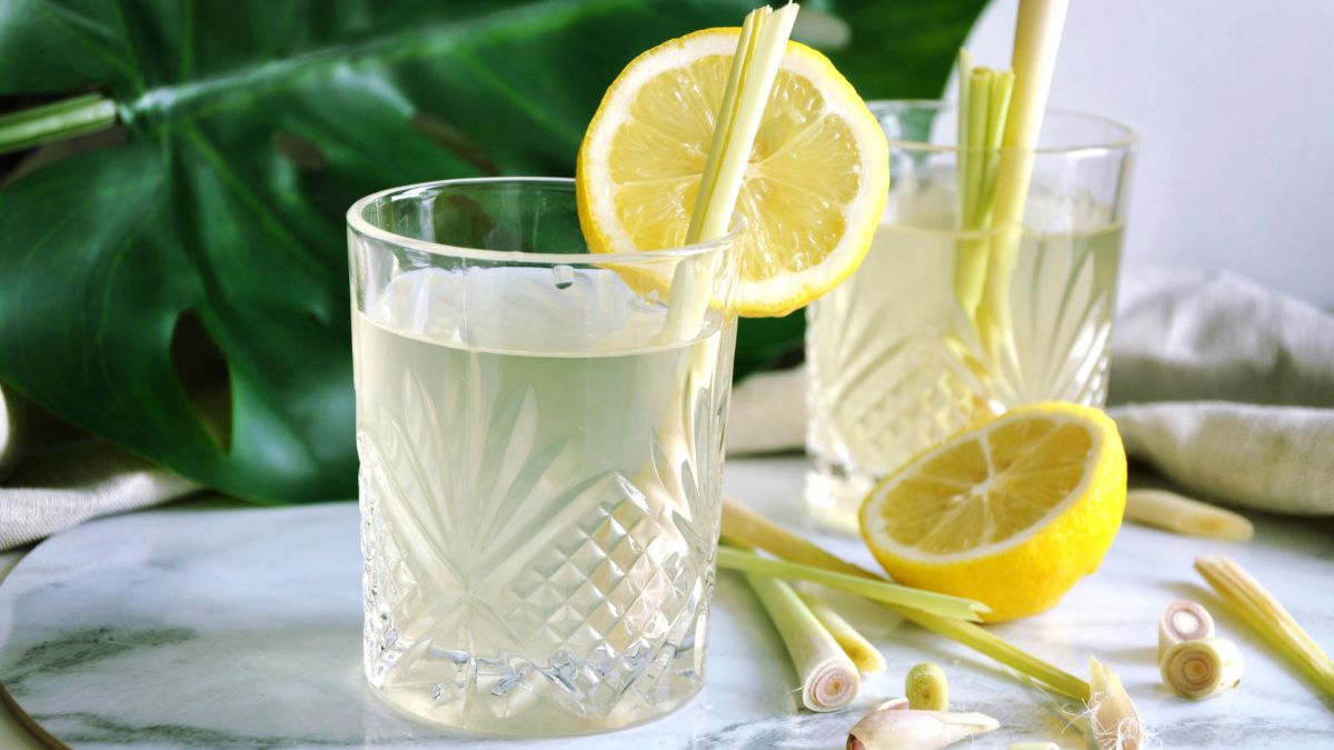 Lemongrass Tea for Digestive Health