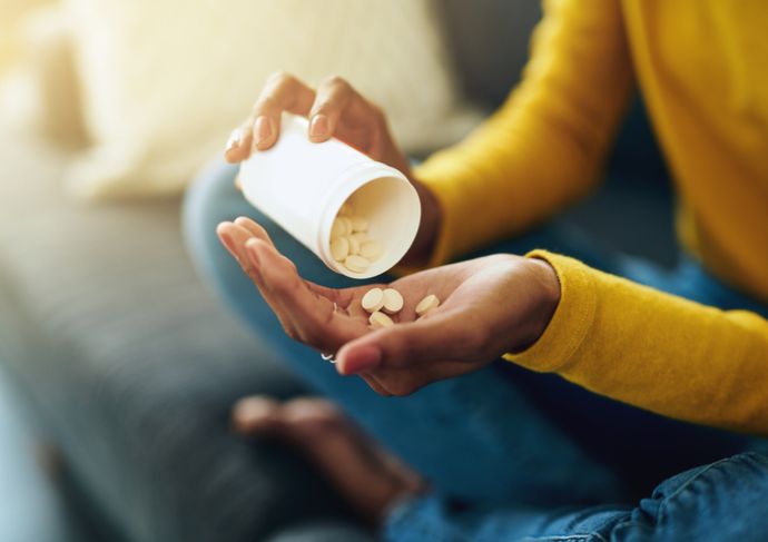 Medications You Should Never Mix with Alcohol