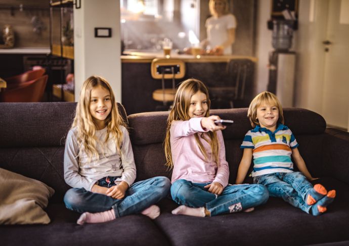 Kids watching tv