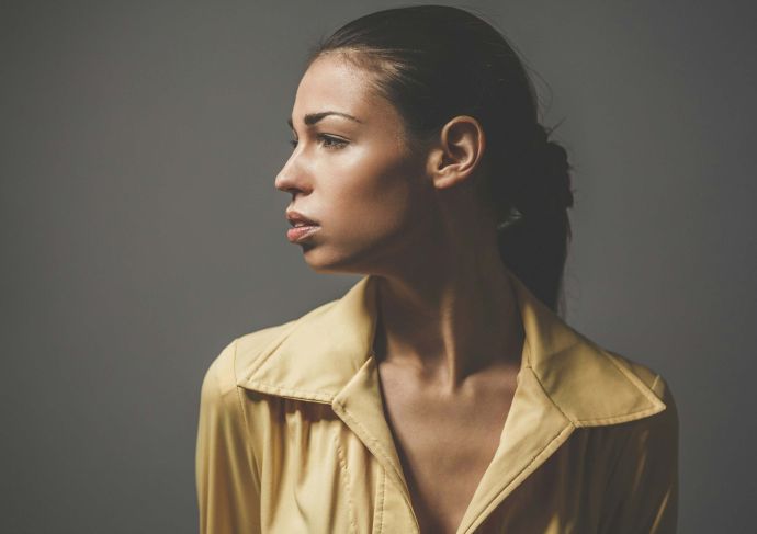 Young woman looking to the side
