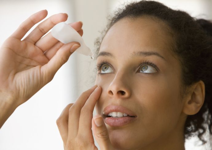 Eye drops vision dry eyes