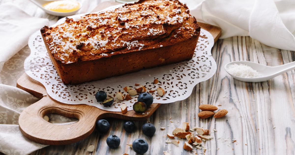 How to Make Easy, Delicious Blueberry Banana Nut Bread | Ochsner Health