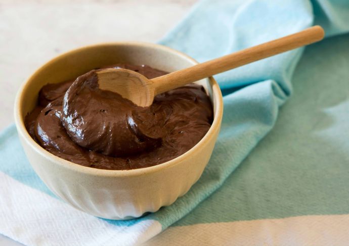 Chocolate protein collagen pudding