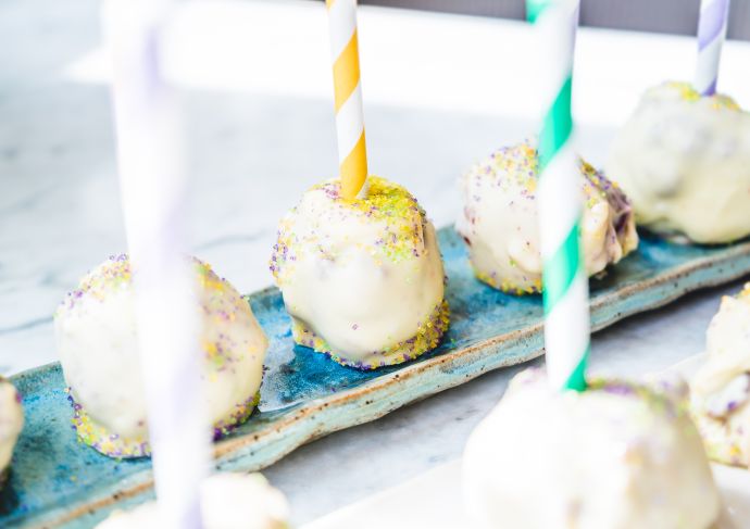 Mardi Gras Cake Pops
