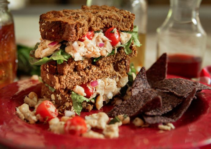 Mediterranean Tuna White Bean Sandwich photo credit Camellia Beans