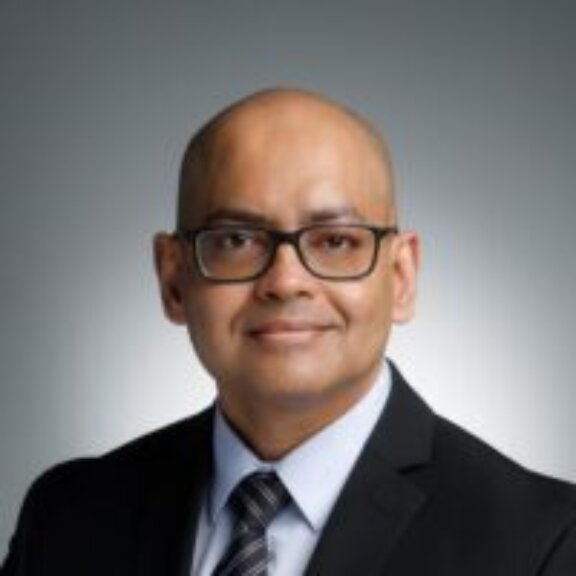 Saket Singh MD Headshot 200x200
