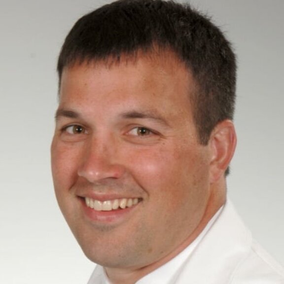 Jason Falterman Headshot 490x490