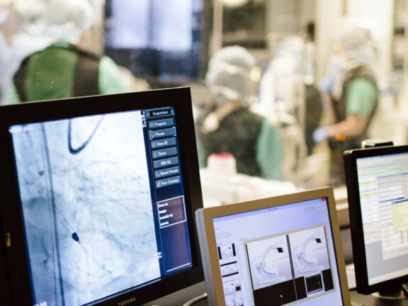 Ochsner cardiology team in surgery.